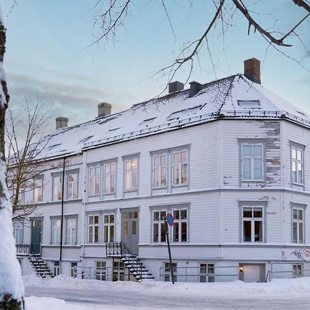 Apartamento The Golden Lion Street Getaway Trondheim Exterior foto