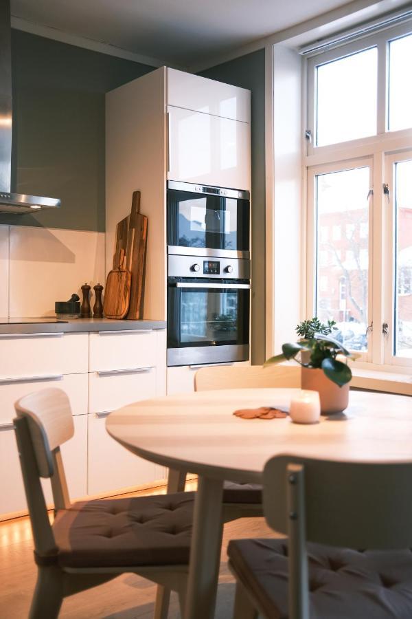 Apartamento The Golden Lion Street Getaway Trondheim Exterior foto
