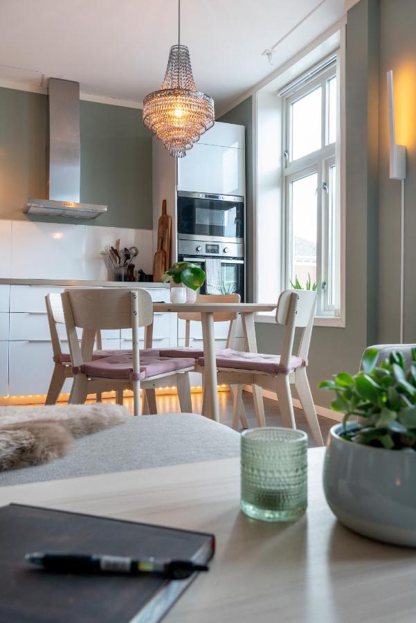 Apartamento The Golden Lion Street Getaway Trondheim Exterior foto
